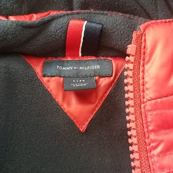 Tommy Hilfiger Red Puffer Coat - Picture 6 of 10
